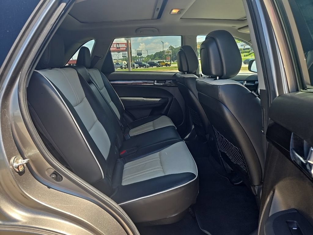 Used 2012 Kia Sorento SX w/ SX Premium Pkg FWD image 20