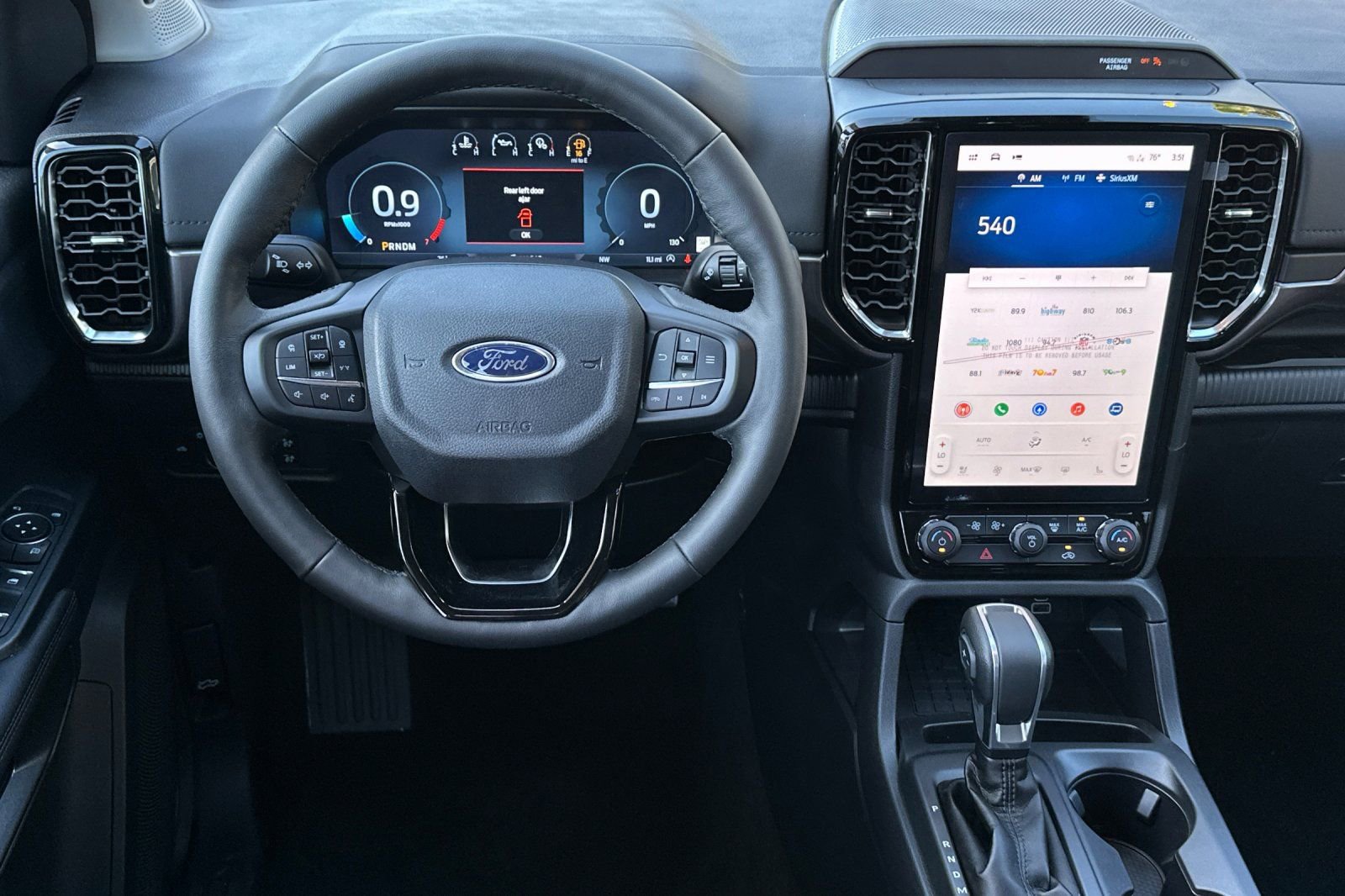 New 2025 Ford Ranger Lariat w/ FX4 Off-Road Package image 13