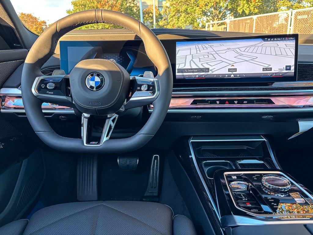 New 2026 BMW 740i xDrive w/ Premium Package image 17