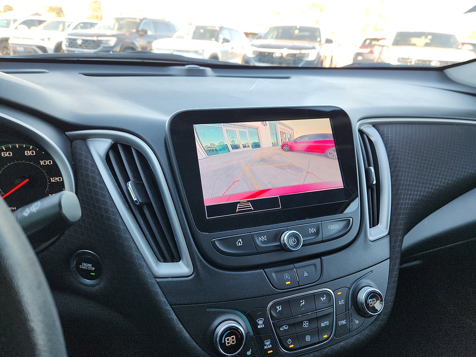 Used 2024 Chevrolet Malibu LT image 18