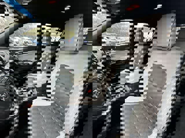 Used 2019 Kia Sportage EX w/ EX Sport Appearance Package image 15