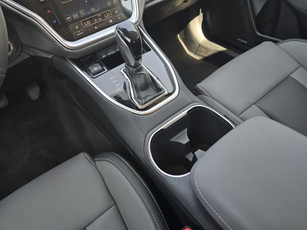 Used 2025 Subaru Outback Onyx Edition w/ Popular Package #2 image 17