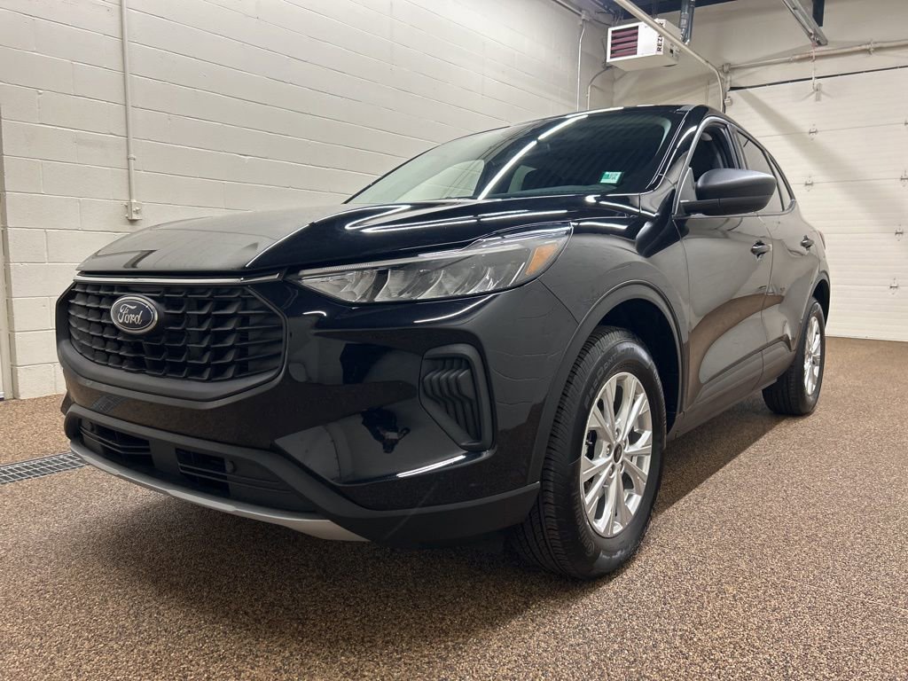 Used 2025 Ford Escape Active image 5