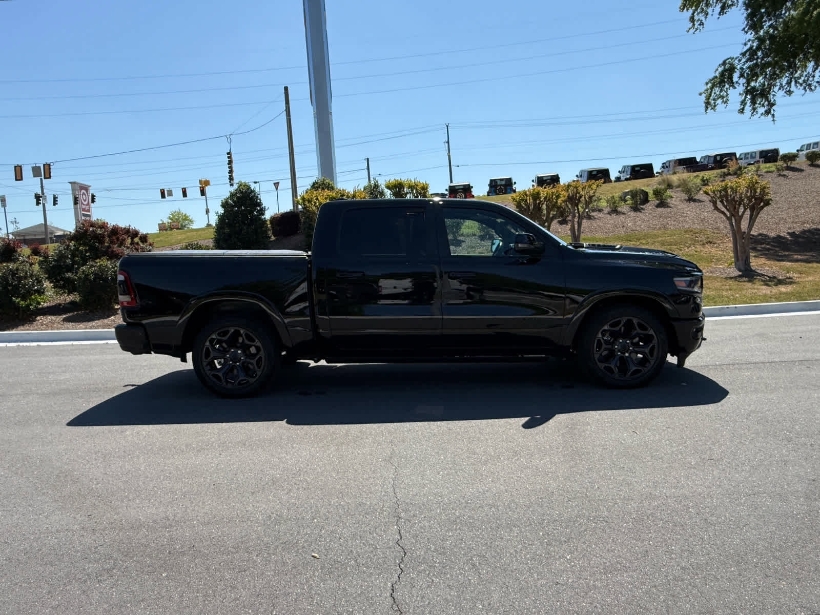 Used 2024 RAM 1500 Limited image 6