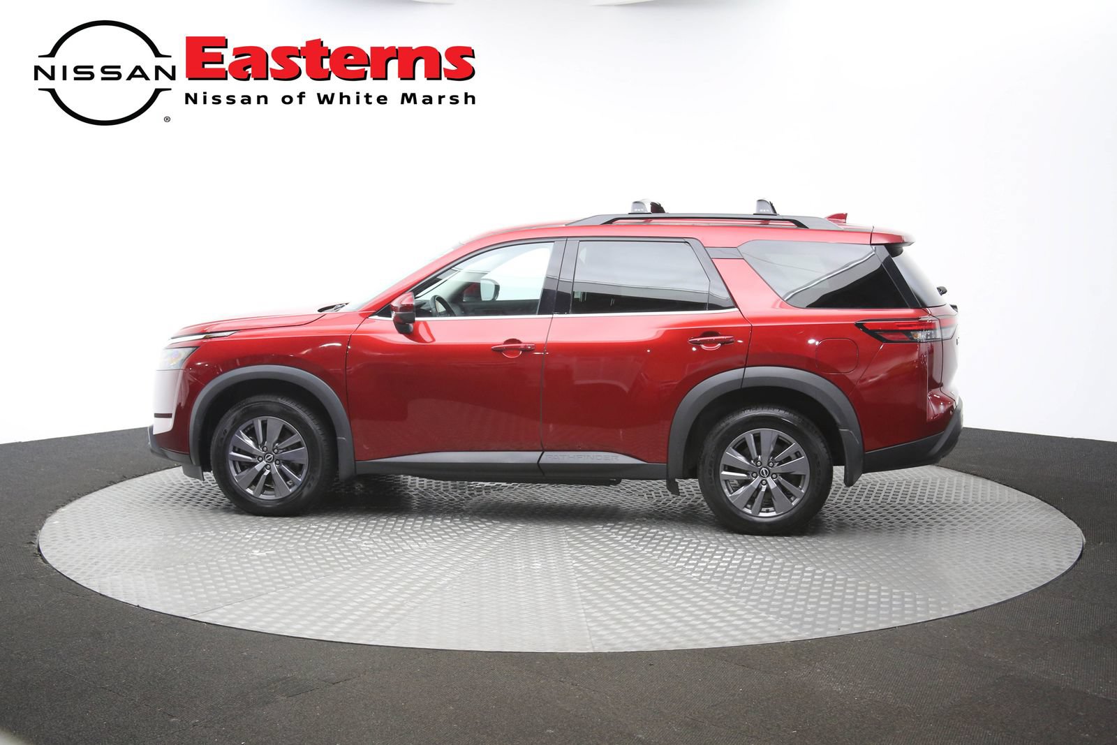Used 2023 Nissan Pathfinder SV AWD/4WD image 58