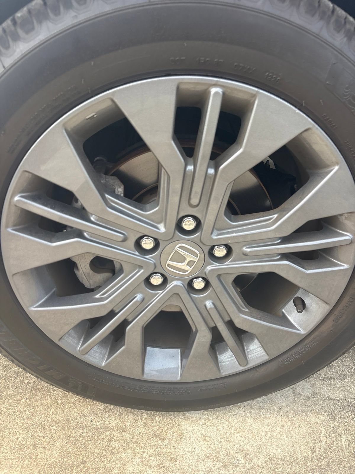 Used 2025 Honda Odyssey Touring image 9