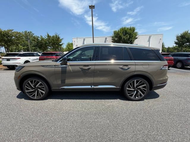 New 2025 Lincoln Aviator Reserve w/ Equipment Group 201A image 3