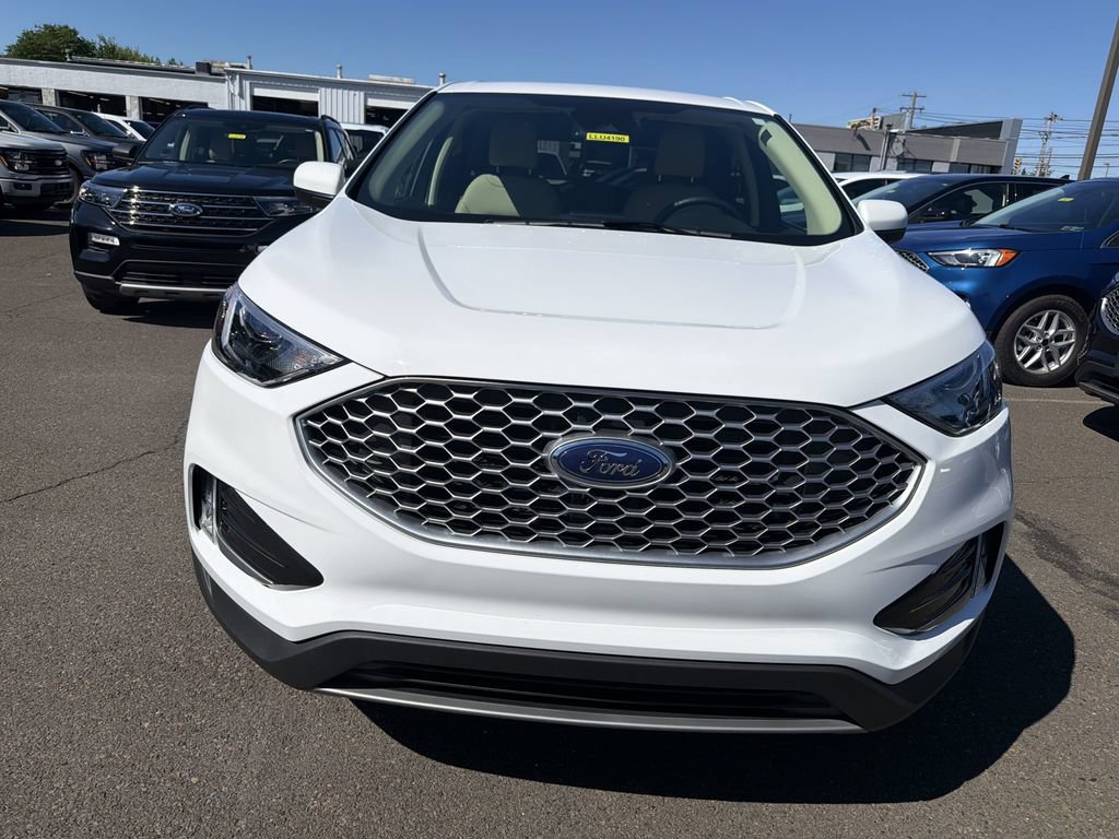 Used 2024 Ford Edge SEL w/ Convenience Package AWD/4WD image 13