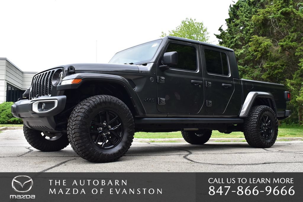 Used 2022 Jeep Gladiator Sport AWD/4WD image 13