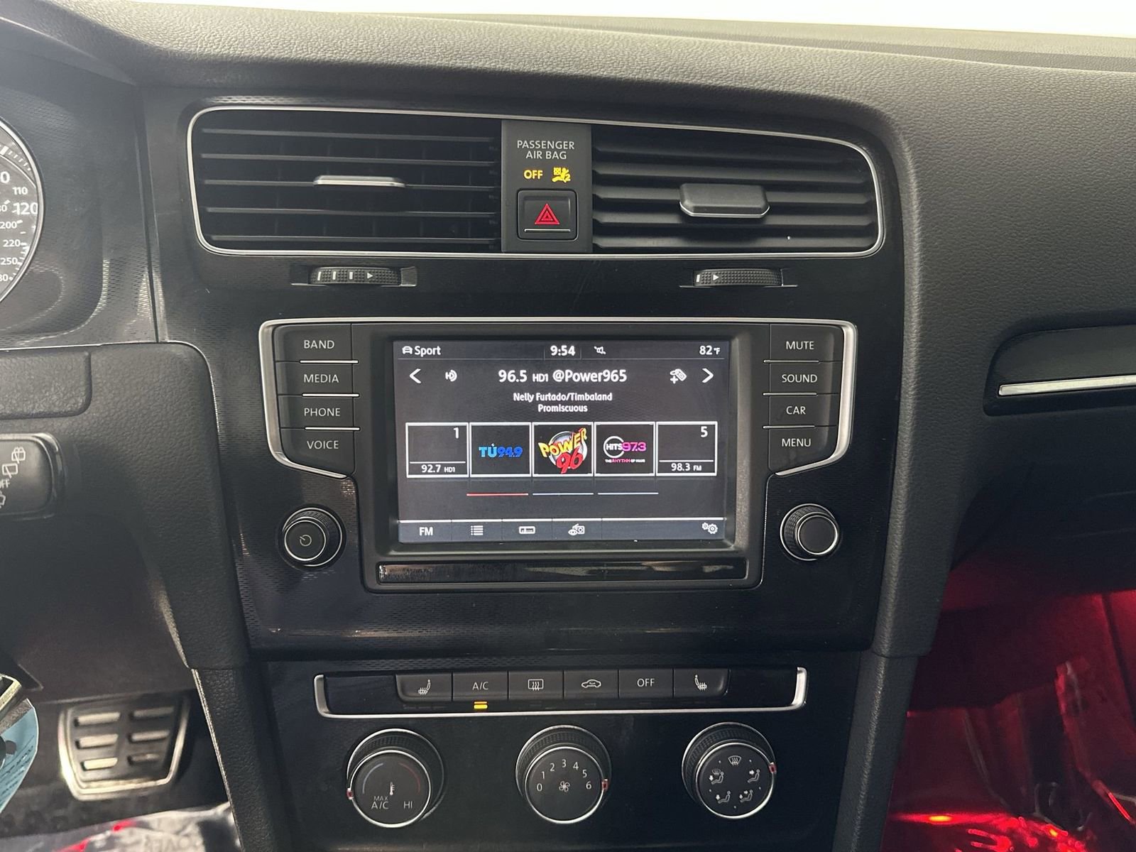 Used 2017 Volkswagen GTI S image 21