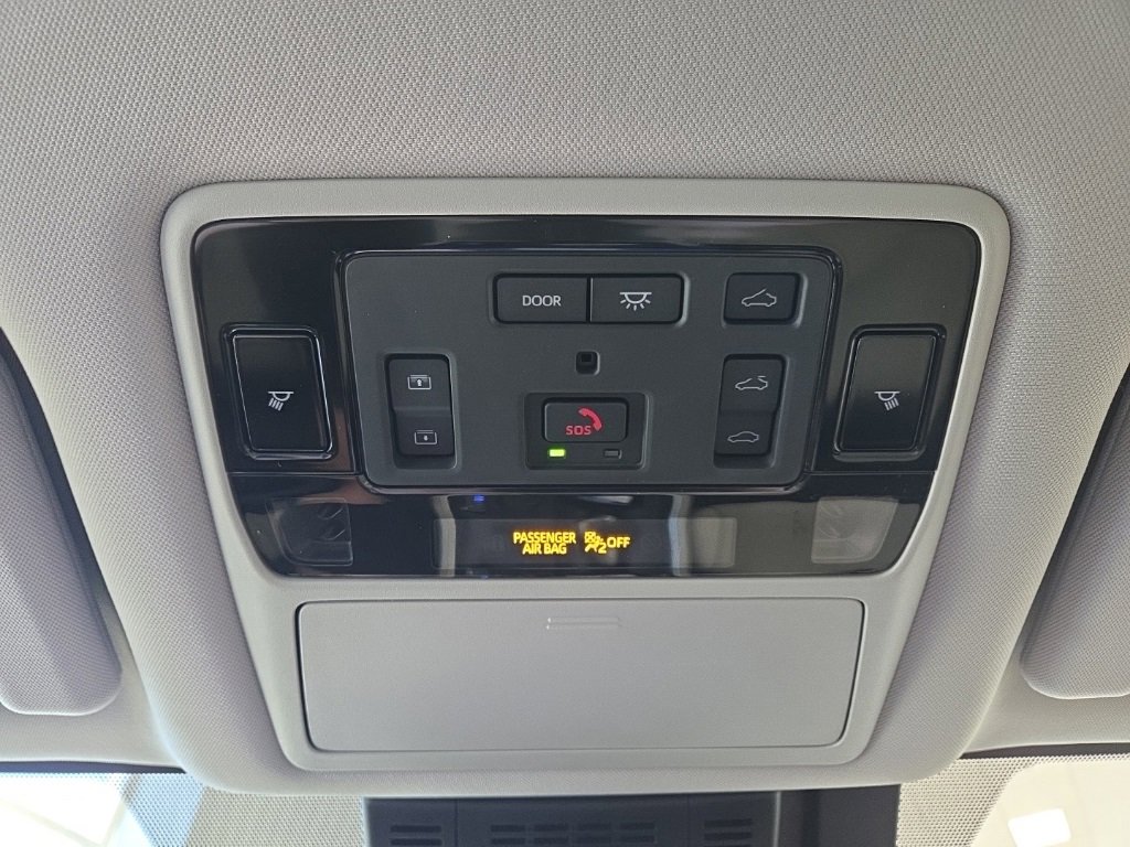 New 2025 Toyota Grand Highlander AWD image 31