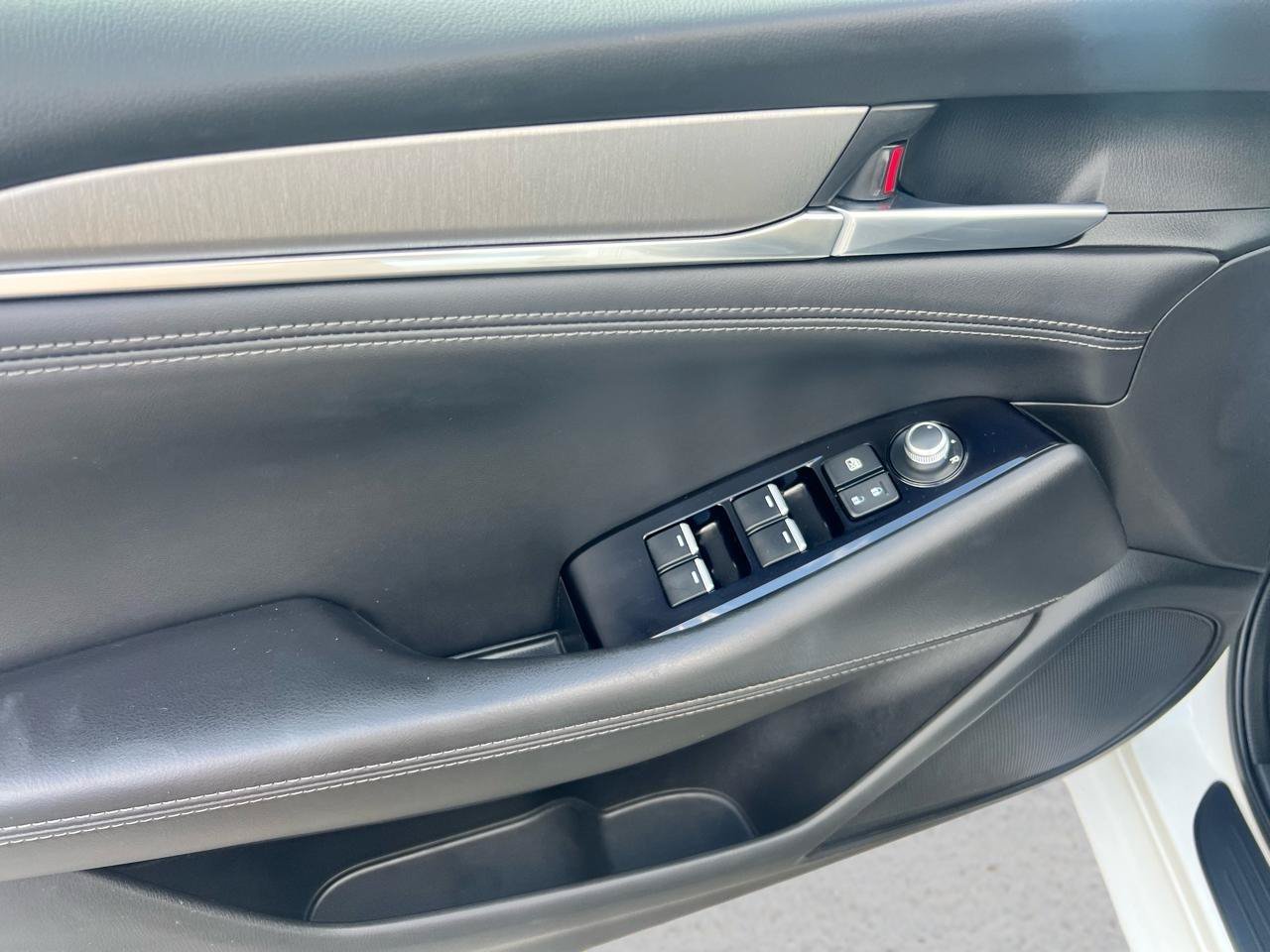 Used 2020 MAZDA MAZDA6 Touring FWD image 9