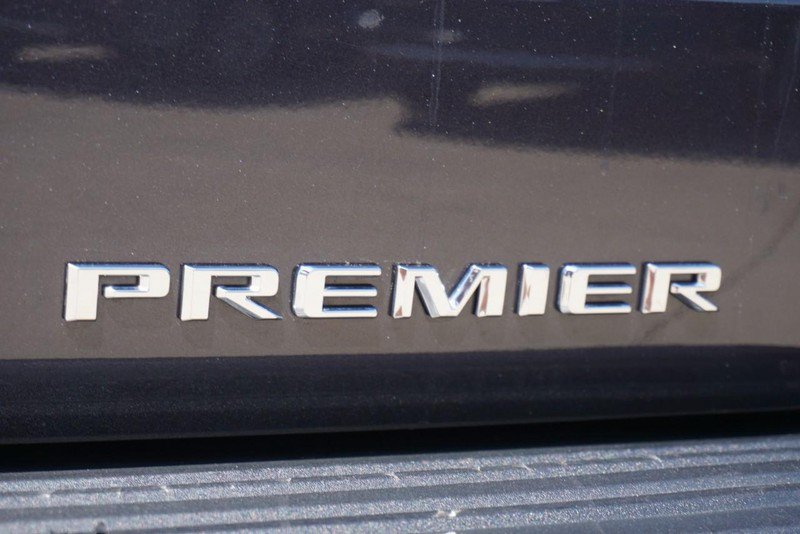 Used 2023 Chevrolet Tahoe Premier AWD/4WD image 21