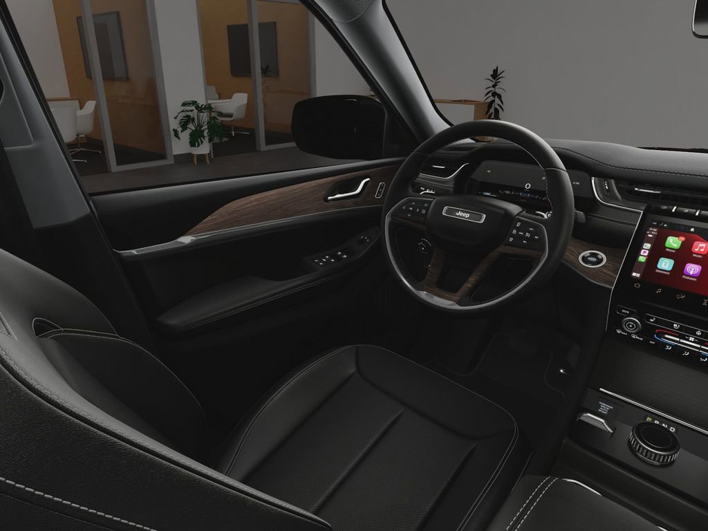 New 2025 Jeep Grand Cherokee L Limited w/ Luxury Tech Group II image 20