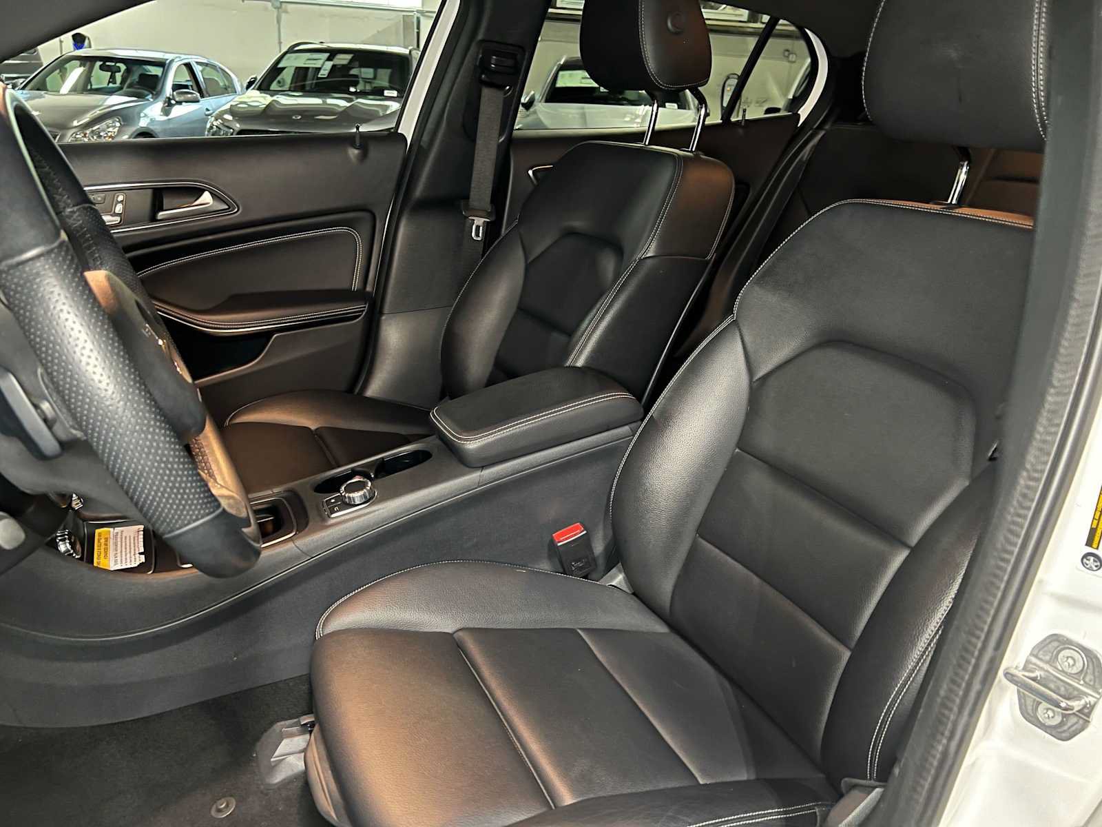 Certified 2020 Mercedes-Benz GLA 250 4MATIC image 24