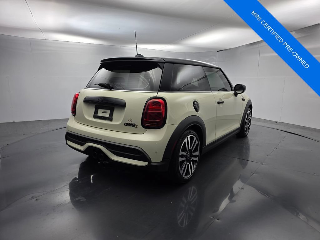 Used 2023 MINI Cooper S FWD image 4