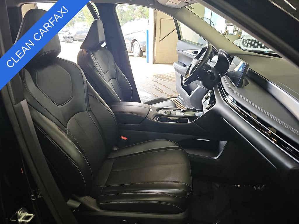 Used 2022 INFINITI QX60 Luxe AWD/4WD image 10