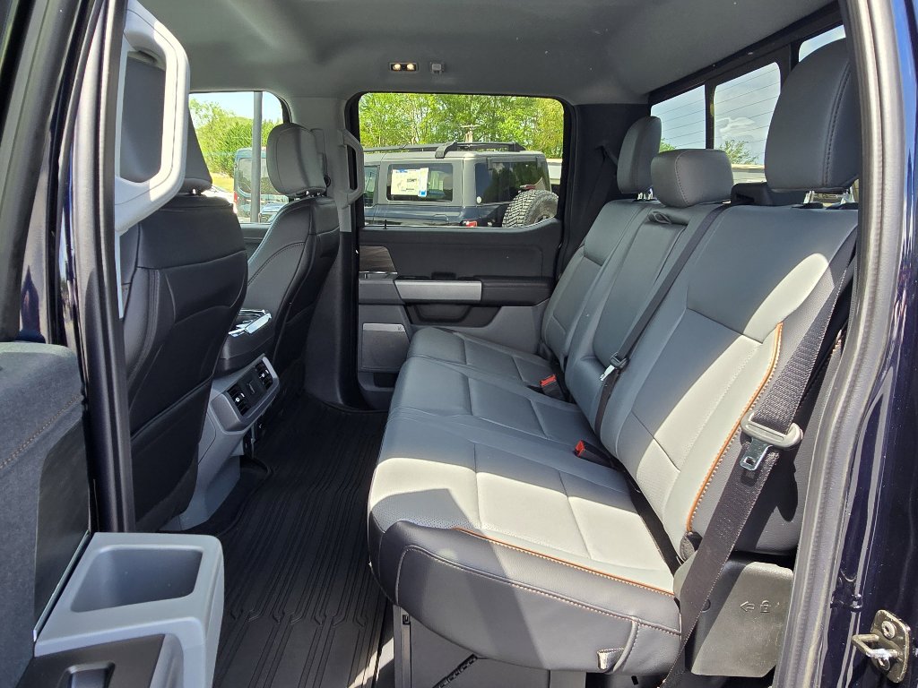 New 2025 Ford F150 Lariat w/ Equipment Group 501A Mid image 11