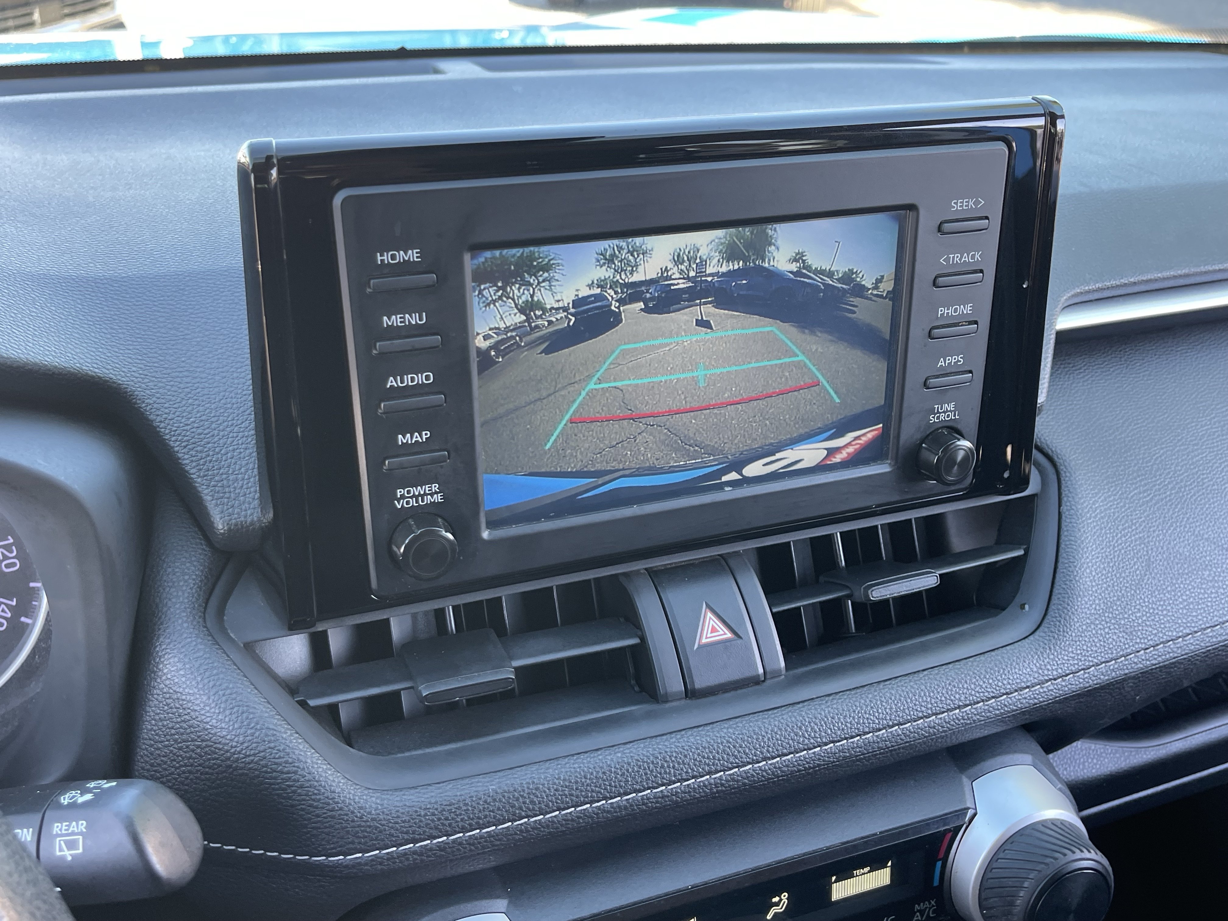 Used 2019 Toyota RAV4 LE w/ All Weather Liner Package FWD image 30