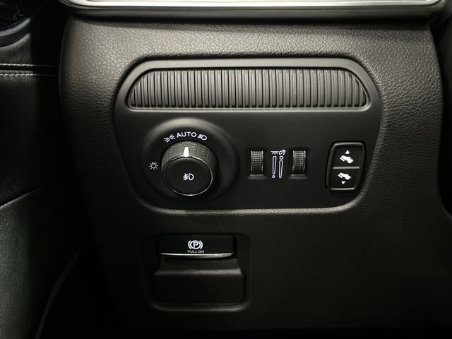 Used 2024 Jeep Wagoneer Series II image 26