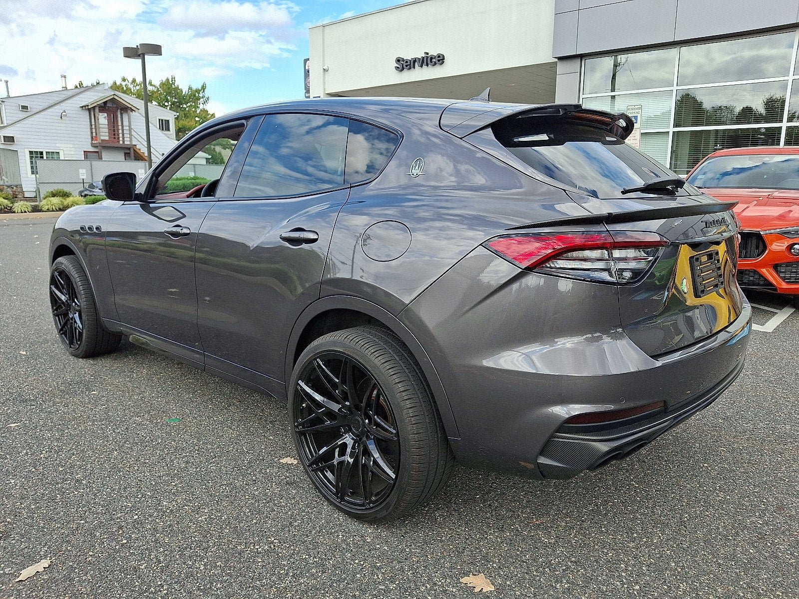 Used 2019 Maserati Levante Trofeo AWD/4WD image 6
