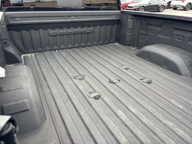 Used 2021 GMC Sierra 2500 Denali w/ Denali Black Diamond Edition AWD/4WD image 13