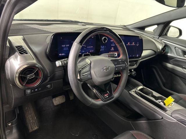 Used 2024 Chevrolet Equinox EV RS image 13