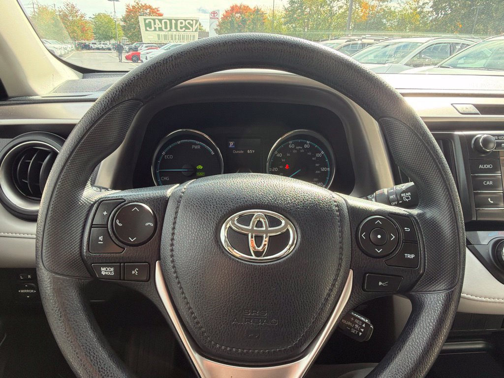 Certified 2018 Toyota RAV4 LE AWD/4WD image 25