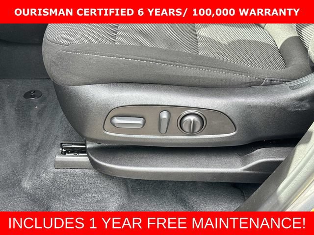 Used 2023 Chevrolet Traverse LT w/ LPO, Floor Liner Package AWD/4WD image 20