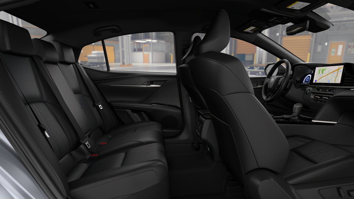 New 2026 Toyota Camry Hybrid FWD image 21