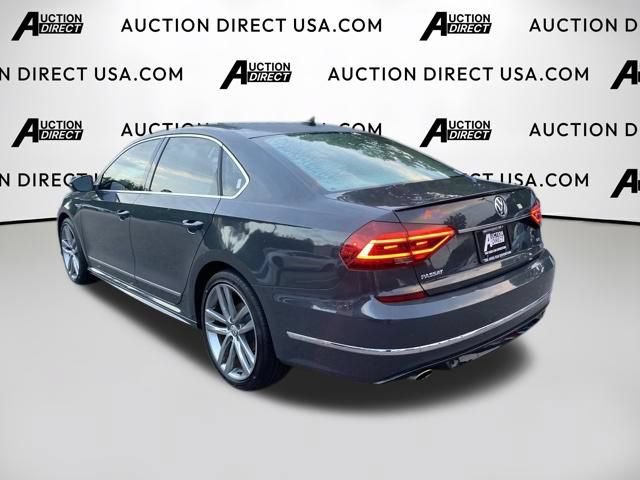 Used 2017 Volkswagen Passat 1.8T R-Line w/ R-Line Lighting Package FWD image 19