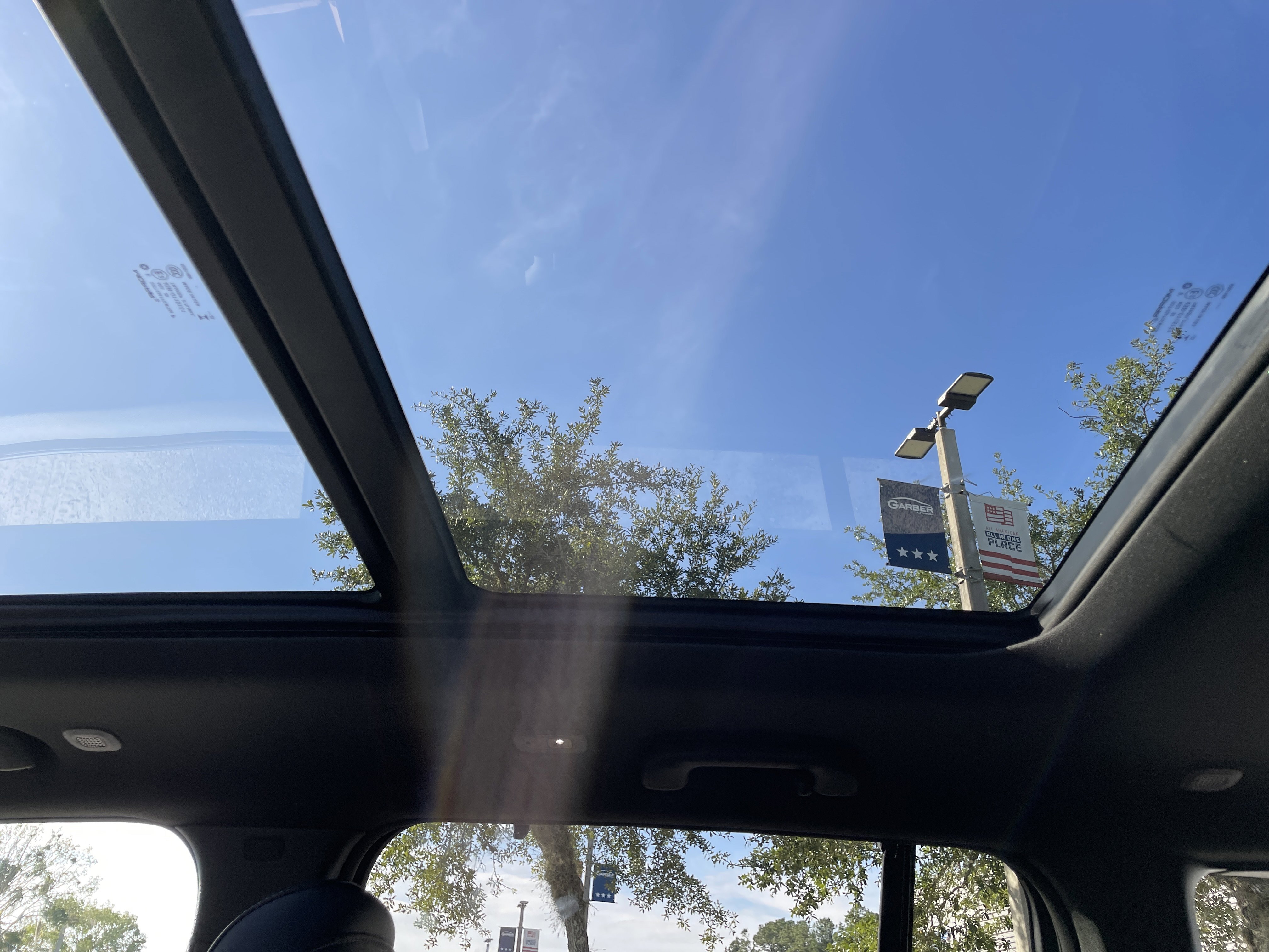 New 2025 Jeep Grand Cherokee Limited w/ Luxury Tech Group II image 61