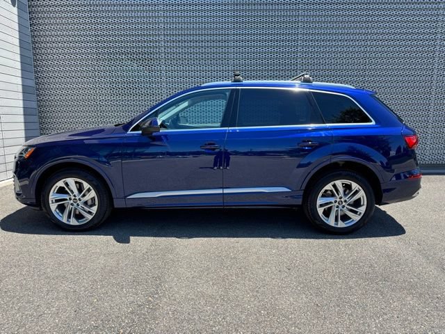 Certified 2023 Audi Q7 3.0T Premium w/ Towing Package AWD/4WD image 2