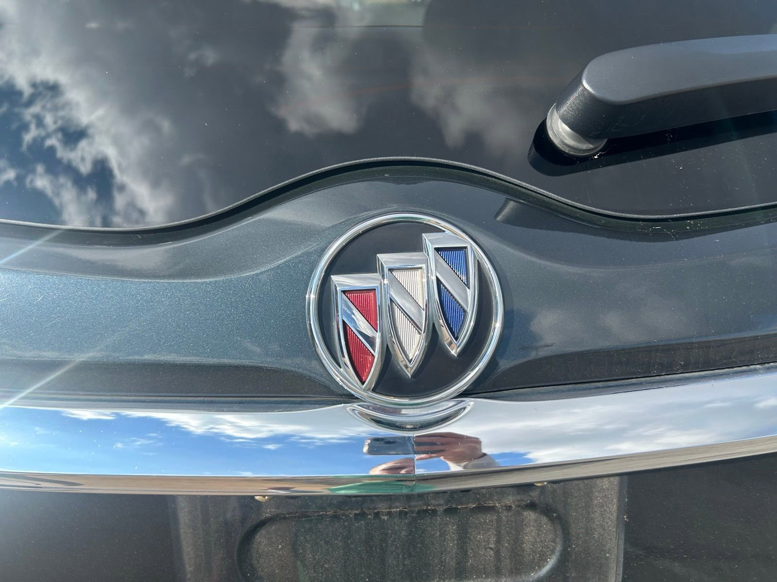 Used 2019 Buick Enclave Avenir w/ Avenir Technology Package image 9