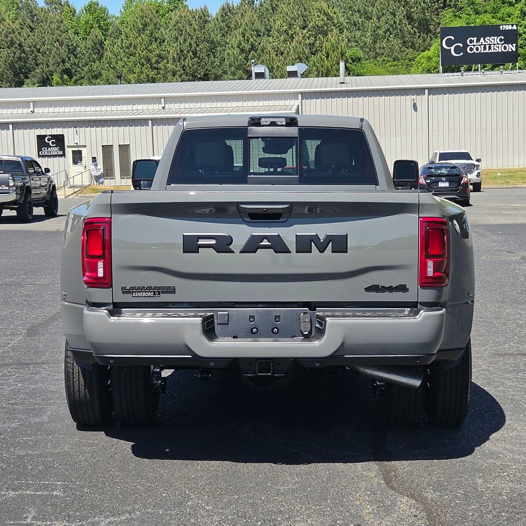 New 2026 RAM 3500 Laramie AWD/4WD image 9