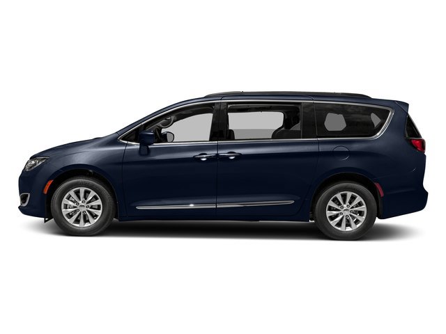 Used 2017 Chrysler Pacifica Touring-L FWD image 3