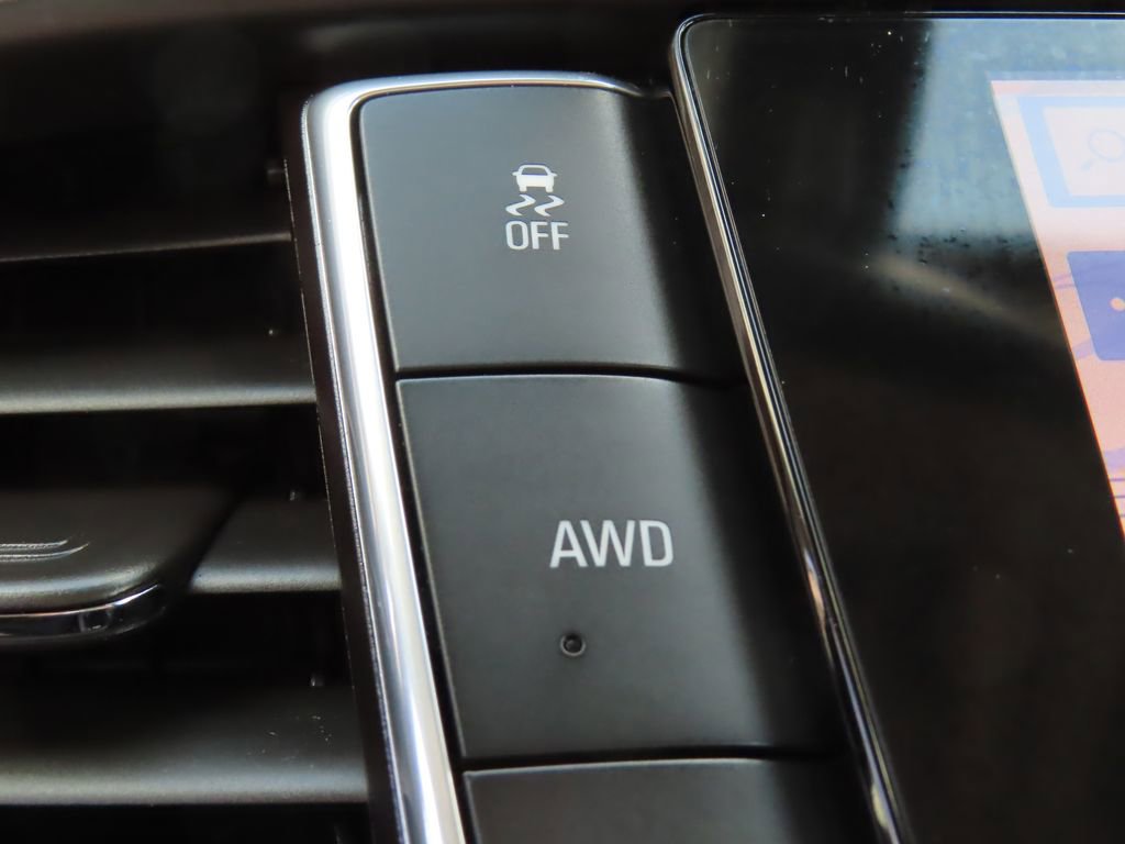 Certified 2020 Buick Enclave Essence w/ Sound and Sites Package AWD/4WD image 10
