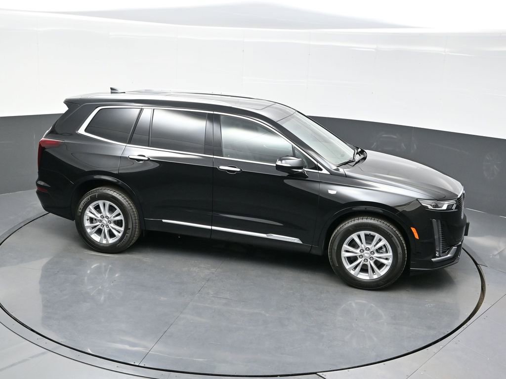 New 2025 Cadillac XT6 Luxury w/ LPO, Floor Liner Package AWD/4WD image 32