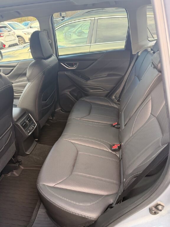 Certified 2021 Subaru Forester Touring AWD/4WD image 9