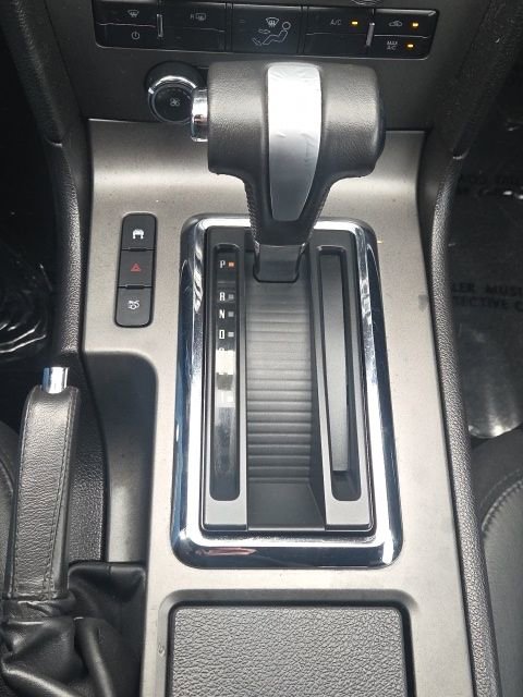 Used 2011 Ford Mustang GT Premium w/ 401A Rapid Spec Order Code image 28