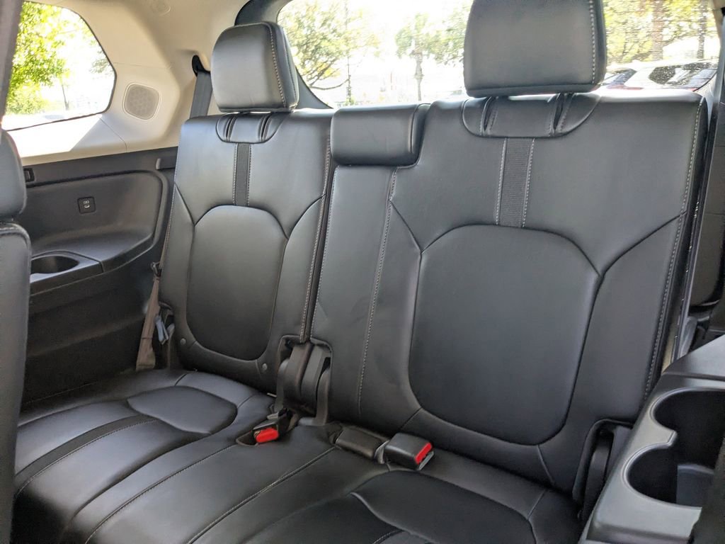 Used 2024 Honda Pilot Touring image 15