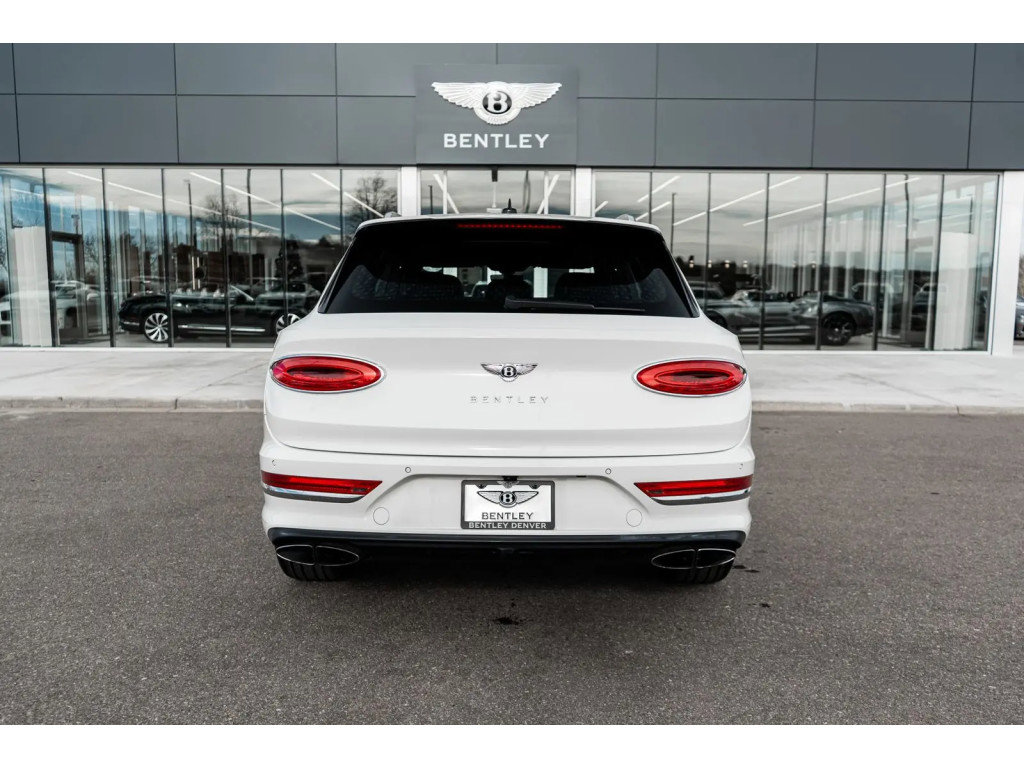 Certified 2022 Bentley Bentayga image 11