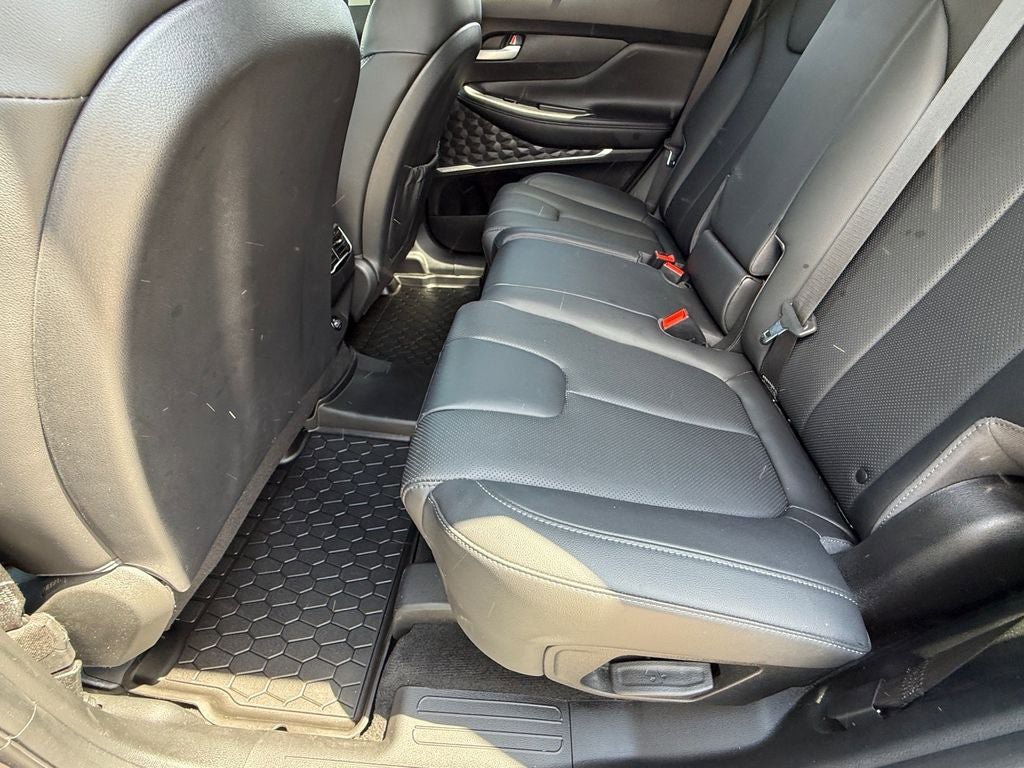 Used 2023 Hyundai Santa Fe SEL w/ Premium Package FWD image 13