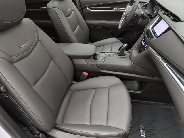 Used 2026 Cadillac XT5 Premium Luxury w/ Driver Assist Package AWD/4WD image 27
