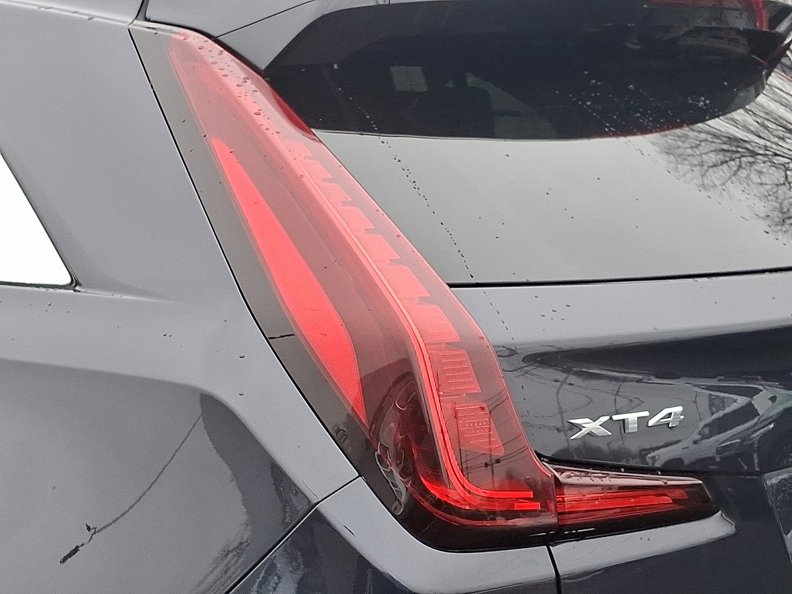 Certified 2023 Cadillac XT4 Luxury w/ Cold Weather Package image 11