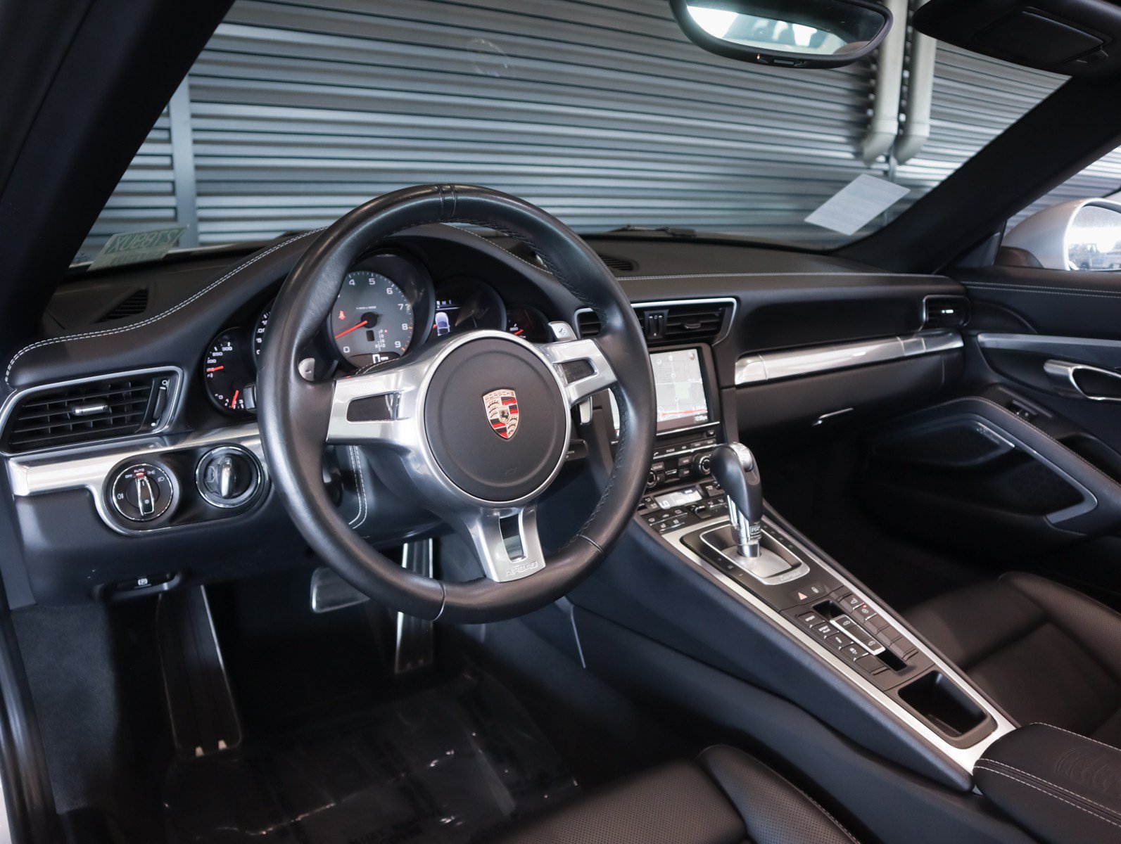 Used 2015 Porsche 911 Targa 4S AWD/4WD image 4