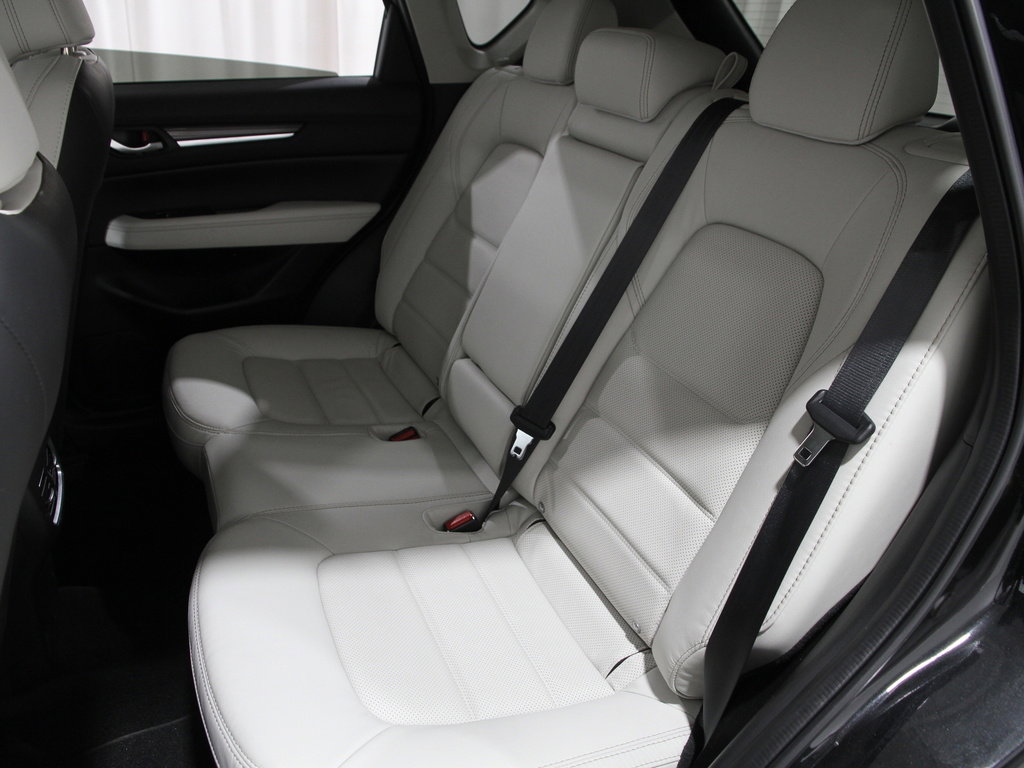 Used 2023 MAZDA CX-5 AWD 2.5 S w/ Premium Package image 17