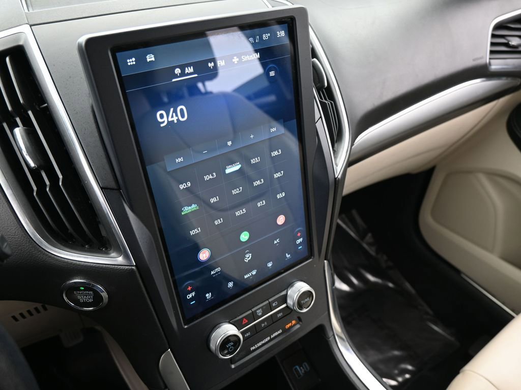 Used 2022 Ford Edge Titanium image 22
