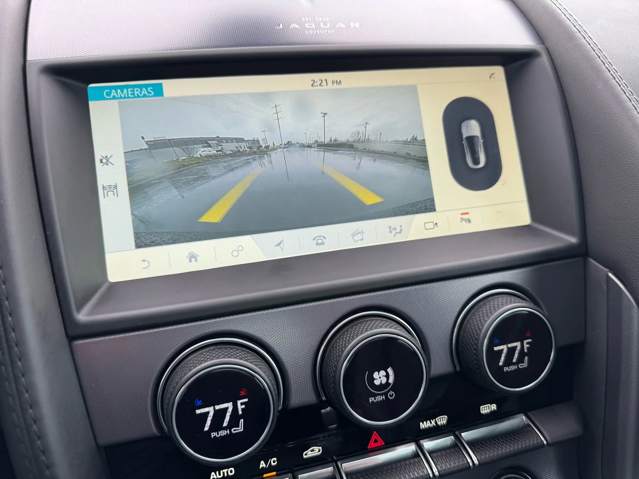 Used 2023 Jaguar F-TYPE Coupe image 34