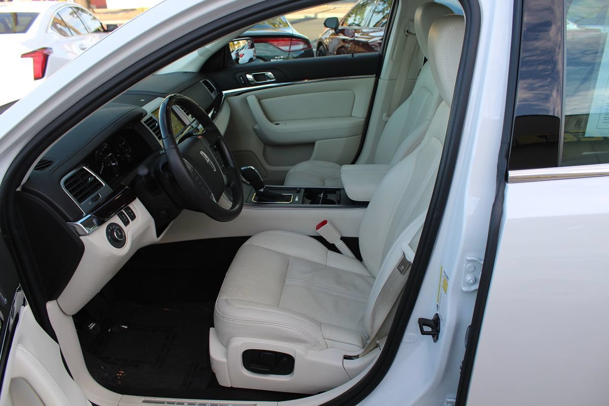 Used 2011 Lincoln MKS w/ 101A Rapid Spec Order Code FWD image 17